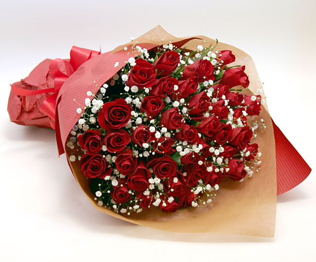 バラ 薔薇 の花束 レッド３７本 かすみ草付き バラの花束 Com