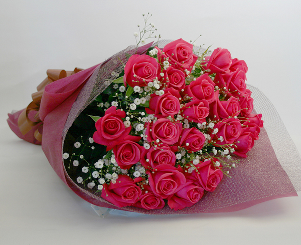 バラ 薔薇 の花束 ピンク２１本 かすみ草付き バラの花束 Com
