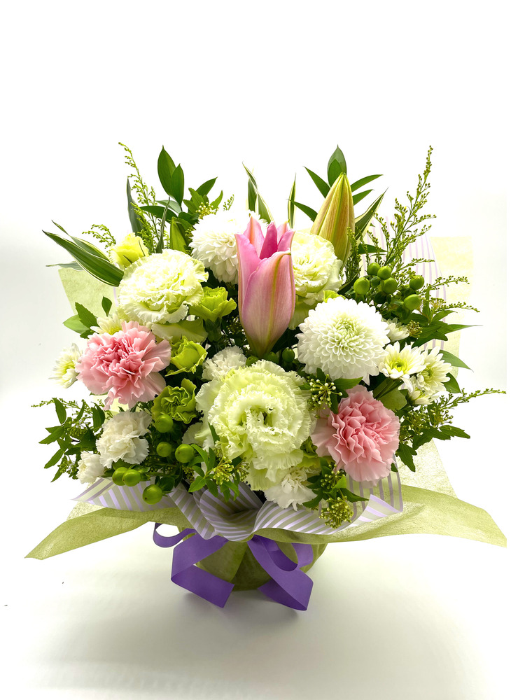 回忌法要 法事のお花 フラワーアレンジメント やすらぎ 花の贈り物はフラワーズ ドゥ 花キューピット加盟店