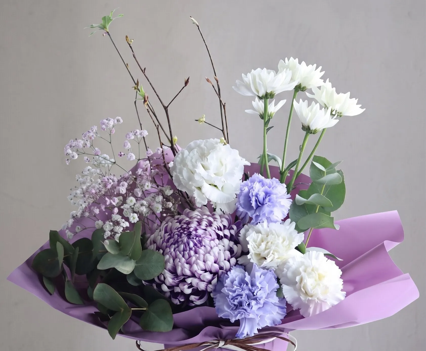 ラベンダーカラーのお供え花